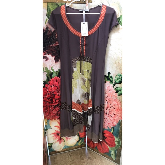 SOLD//Deca Paris Dress ✨NEW✨ with 🏷tags!✨ - Picture 8 of 9